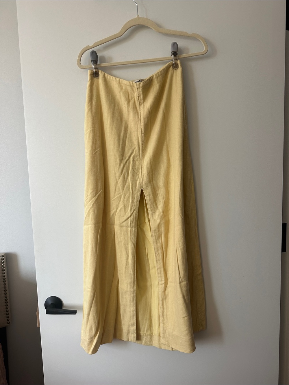 Abercrombie & Fitch Pale Yellow Midi Skirt
